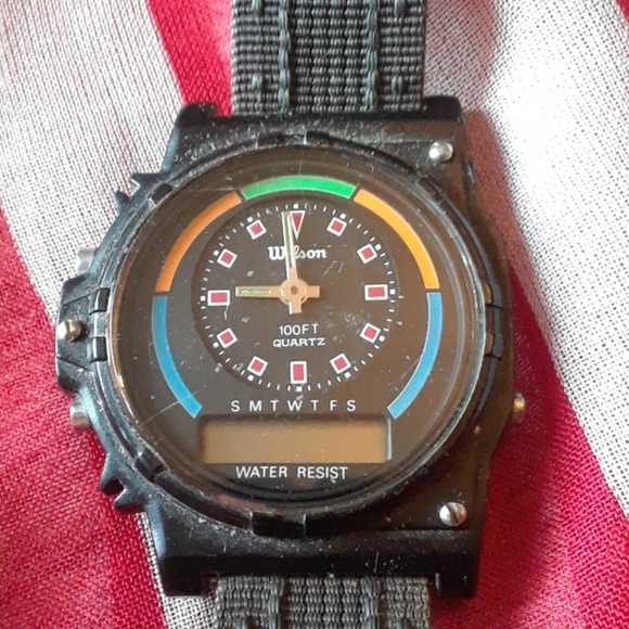 Wilson Sports Watch - Picture 3 of 8